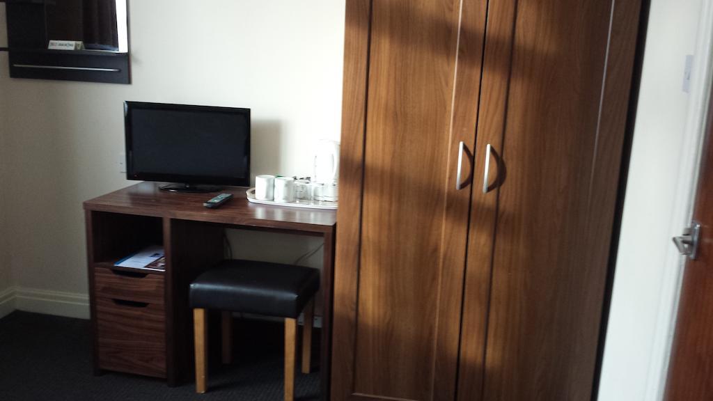 Mount Guest House Дентон Экстерьер фото