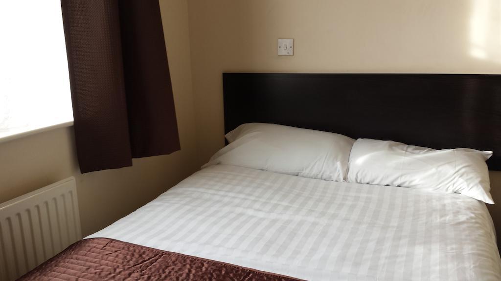 Mount Guest House Дентон Экстерьер фото